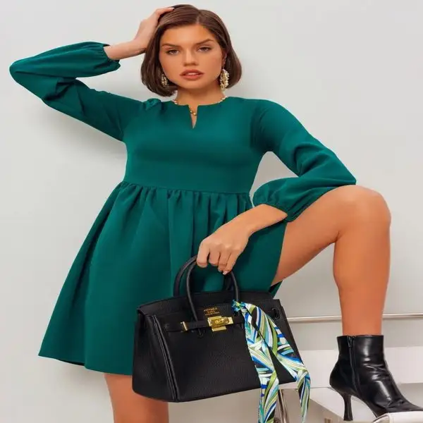 Продам 9 карточек платьев